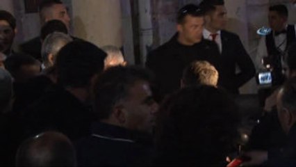 Başbakan Yıldırım, 15 Temmuz Şehidinin Ailesini Ziyaret Etti