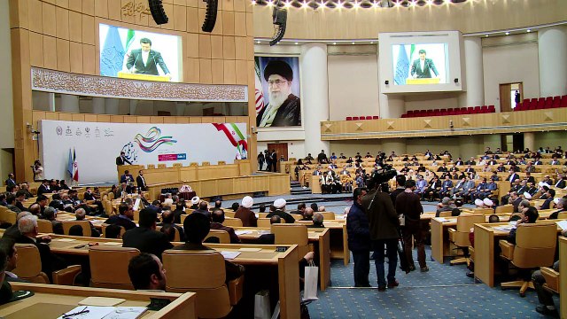 الطلاق يقود آلاف الايرانيين إلى السجن بسبب العجز عن تسديد المهر