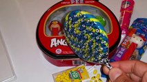 Learn Colors with Bubble Gum Candy and Surprise Toys! Angry Birds, Minions Hello Kitty Gum