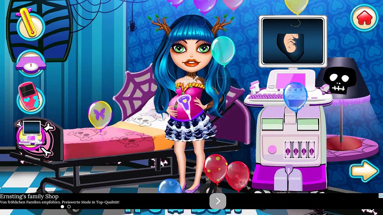 BABY ALIVE gets a BAD BABYSITTER! The Lilly and Mommy Show! Monsters attack. Halloween toy