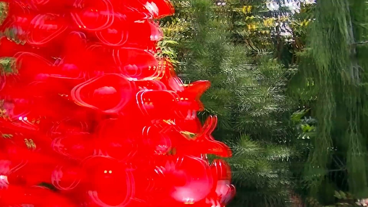 CHIHULY GARDEN AND GLASS MUSEUM - Amazing Hand Blown Art Glass