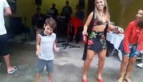 arthur dança bang anitta/ arthur magalhães