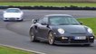 Porsche 911 GT2 RS vs 911 Carrera video