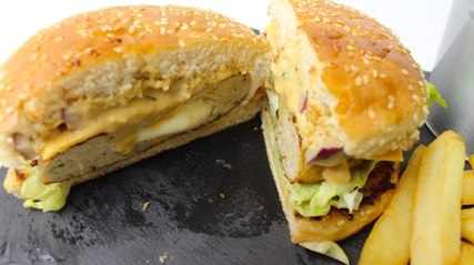 DOUBLE CHEESE CHICKEN BURGER *COOK WITH FAIZA*