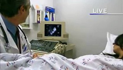 she is giving birth to amazing baby,new born baby run fast,very funny scene,baby cartoon get police car and run away,