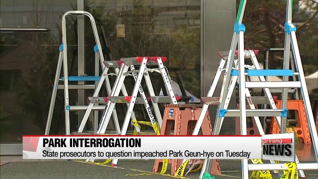 State prosecutors to question impeached Park Geun-hye on Tuesday