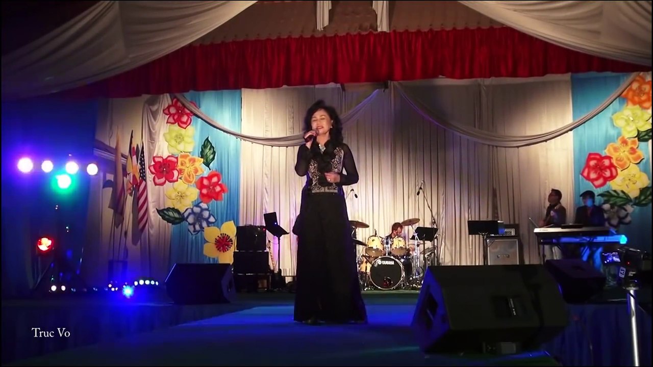 chuyện buồn ngày xuân, Vọng Gác Đêm Sương, Ngày Đó hát live - Thanh Tuyền