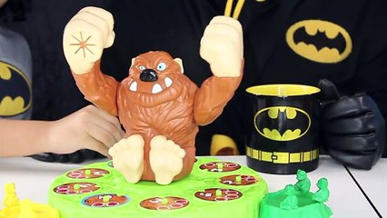 Mashin Max Game Smashes BATMAN!! Challenge Family game!  Toys Giant surprise fun games egg-h