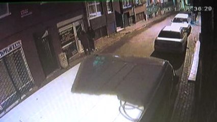 Fatih'te 20 Bin Liralık Hırsızlık Kamerada