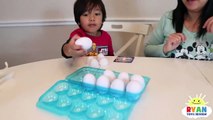 EGGED ON Egg Roulette Challenge Family Fun Game for Kids! Gross Messy Real Food Eggs Surprise Toys-wN6D8jUSb