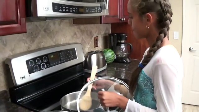 FROZEN ELSA VS VAMPIRE! Spiderman Pink SpiderGirl Joker Venom Maleficent Superheroes Fun IRL-eB0