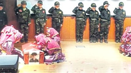 İstanbul'da Tepki Çeken Gösteri: İlkokul Çocuklarını Şehit Edip Tabuta Koydular