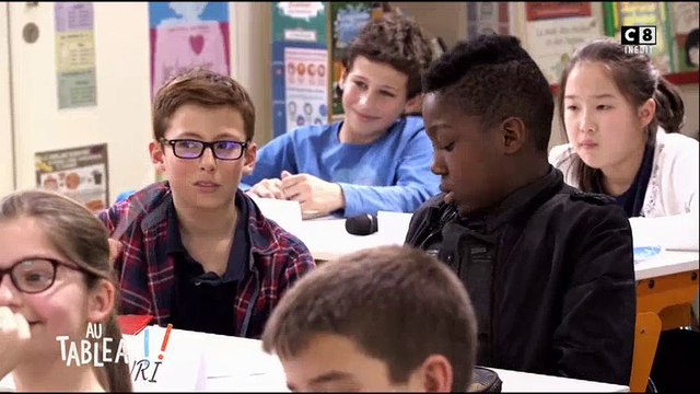 François Fillon ne sait pas qui présente Touche pas à mon poste