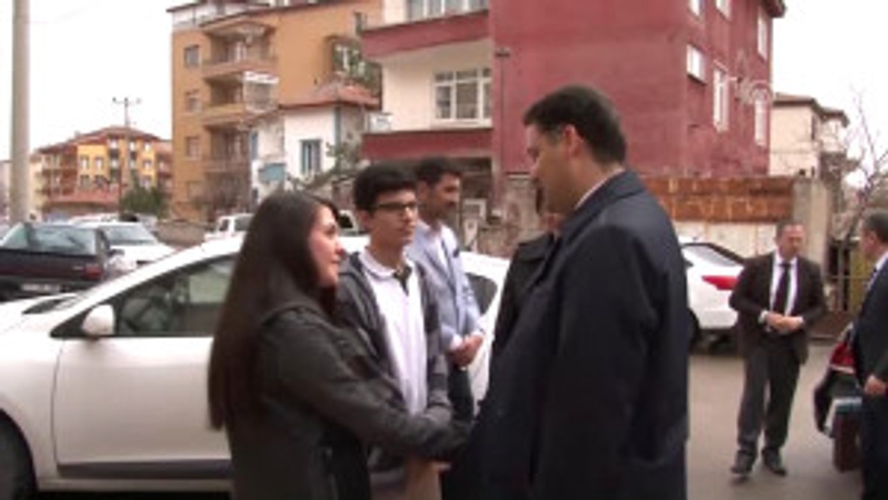 Onlar Mağdursa Biz Neyiz"