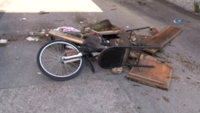 Ağabeyi ile Kavga Edip Kendini Eve Kilitleyen Kişiyi Polis İkna Etti