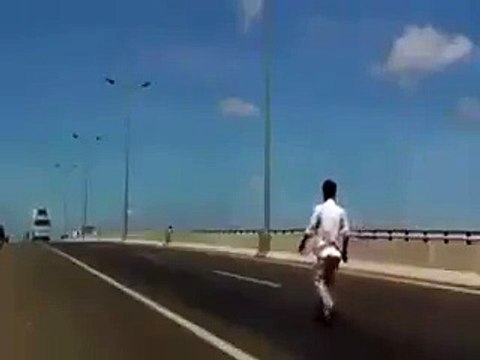 Boy Sadak Par Aisi Batmeezi - Pakistan Mms Video 2017 Pakistan Latest Mujra HD 2016 Pakistan Hot Girl Dance 2017 Indian B Grade Movei 2017