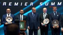 Cumhurbaşkanı Erdoğan, Özbek ve Yıldırım'ı Bir Araya Getirdi