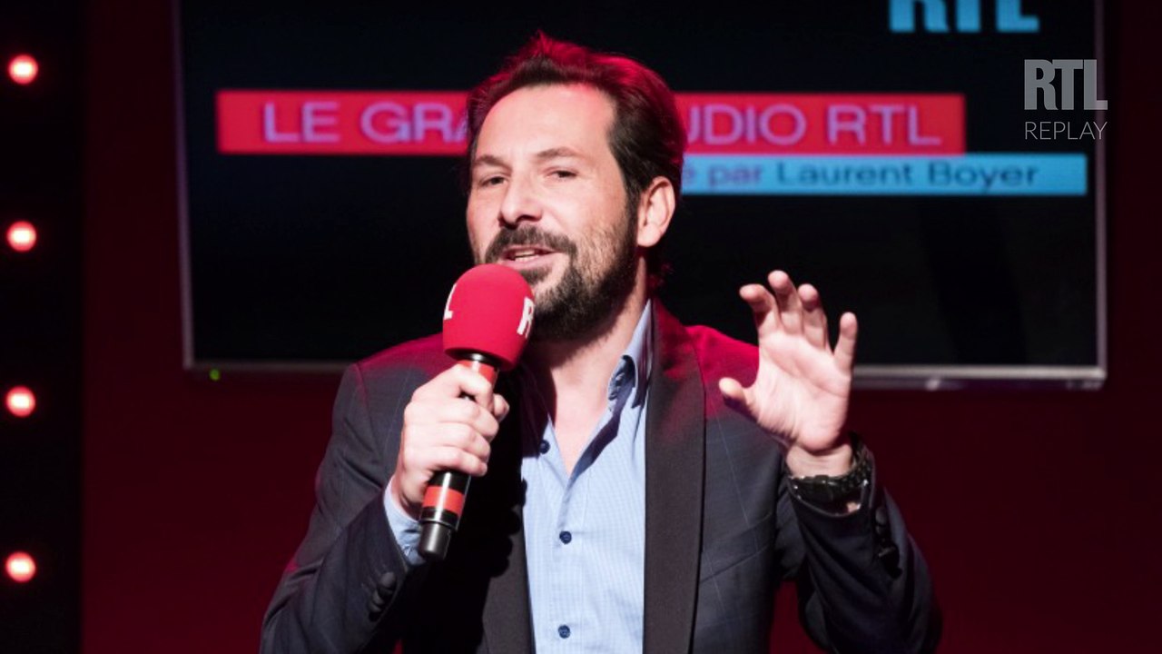 Stéphane Bern initie Régis Mailhot à l'enfumage politique dans La Vie de Bern