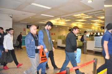 Libya'da Batan Gemiden Kurtarılan 7 Kişi İstanbul'a Geldi