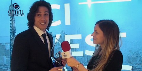 PSG : Cavani reçoit le Prix des Supporters