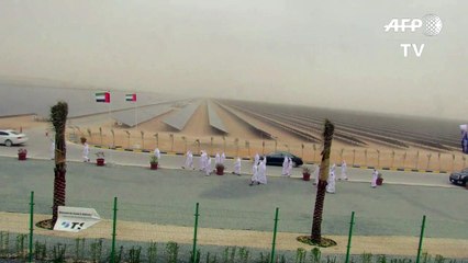 Dubai inauguró central solar que brinda energía a 50.000 hogares