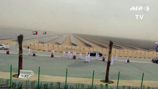 Dubai inauguró central solar que brinda energía a 50.000 hogares