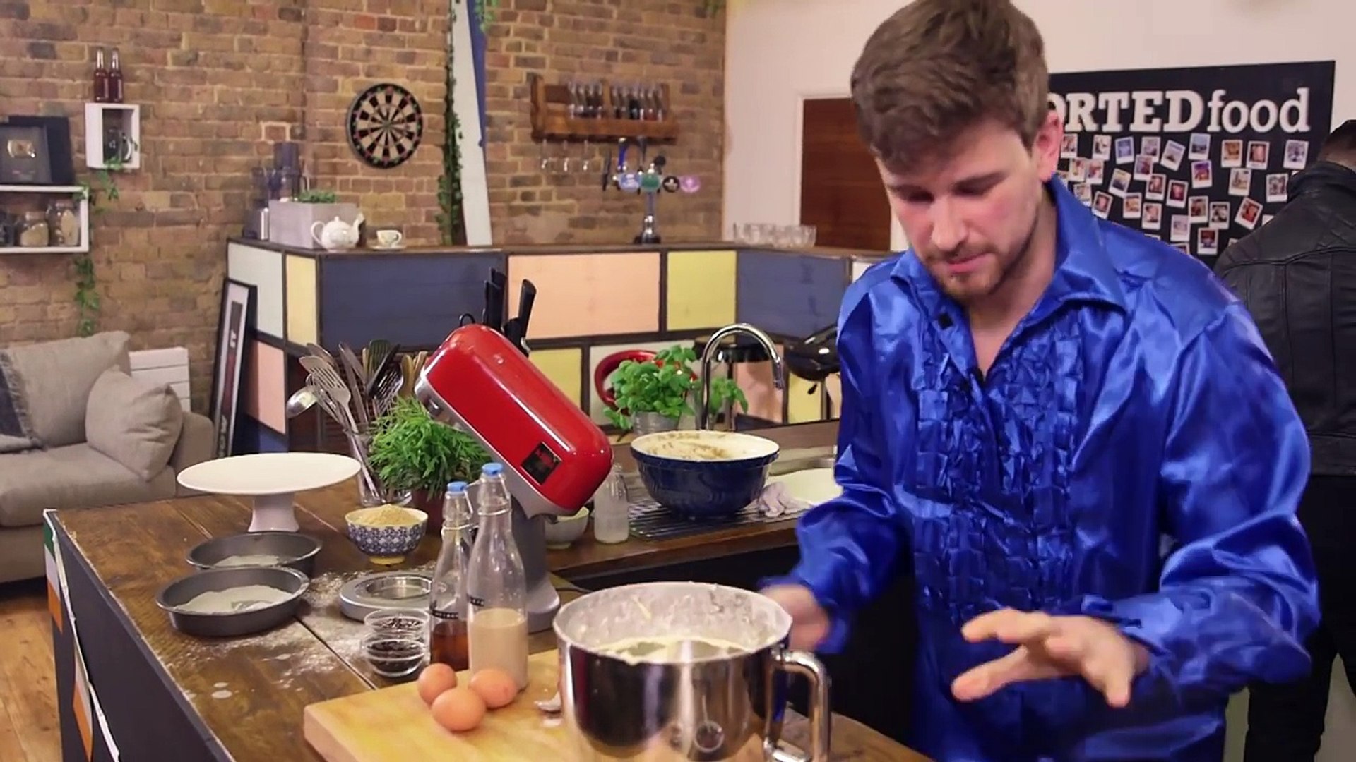 ⁣THE ULTIMATE ST PATRICK'S DAY BATTLE - FridgeCam