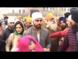 Virat Kohli in Golden Temple, watch video