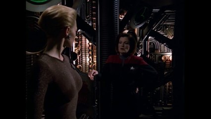 Voyager - S05E11 Latent Image (Janeway, Seven)
