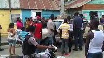 Haitianos Sacan A Pedradas Y Golpes A La Policía En Un Barrio De Moca