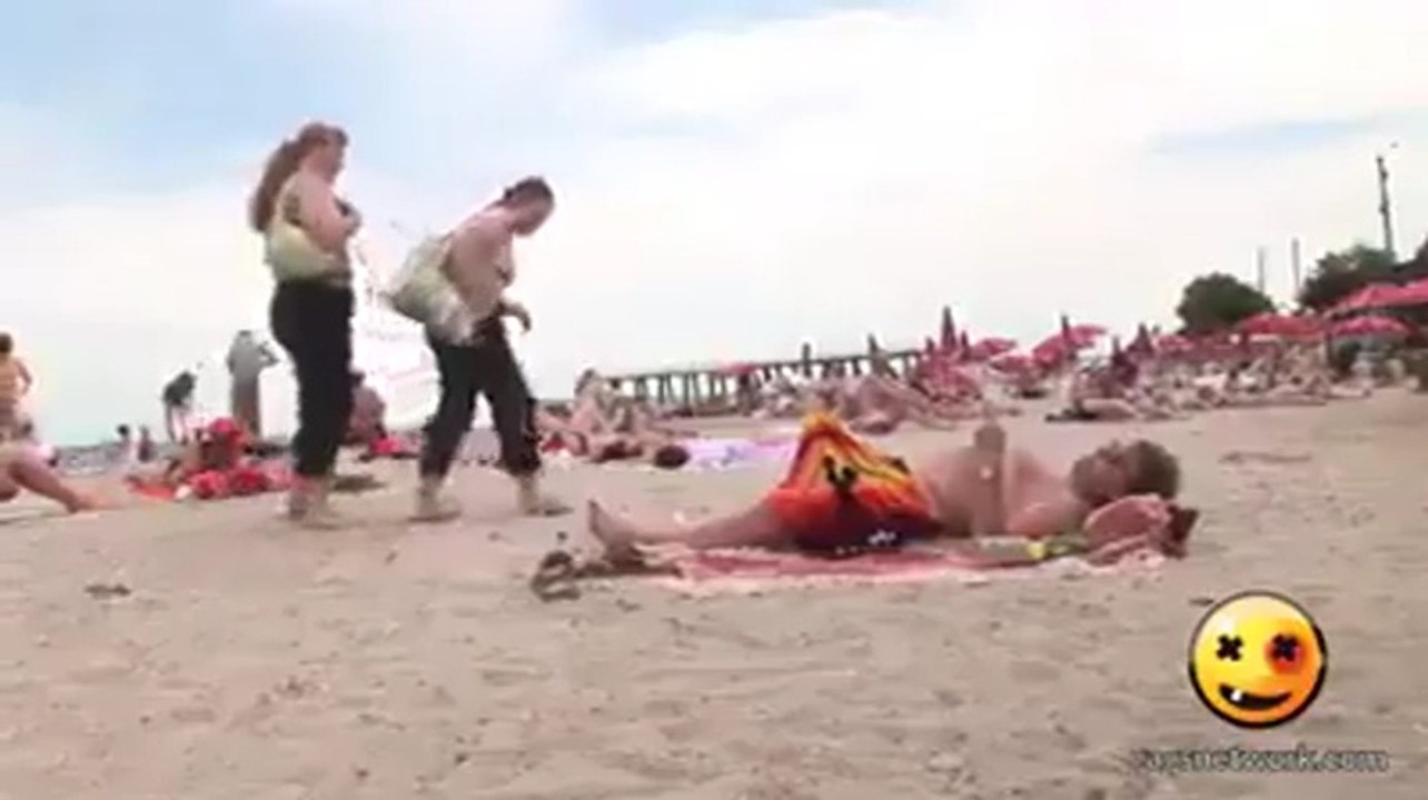 Ciekawość na plaży