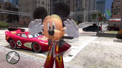 Mickey Mouse Drives Disney Cars Lightning McQueen to Get a Hotdog-c0IGQA