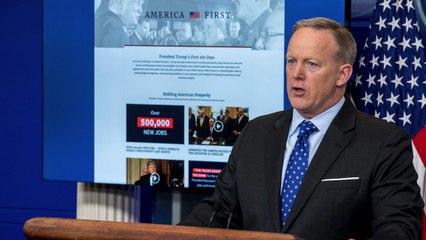 Spicer insists Trump's priorities haven't changed: 'There will be a wall built'