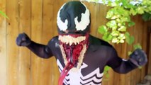 Spiderman Vs Venom - Real Life Superhero Battle _ Trampoline Fight-OiHXK