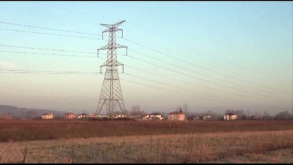 DEMTOHET SHTYLLA E TENSIONIT TE LARTE NE KRUJE, SHKAK ESHTE BERE NJE QARK I SHKURTER ELEKTRIK LAJM