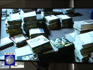 Ministro de Cultura recibió el fondo sonoro de la extinta Radio Nacional del Ecuador