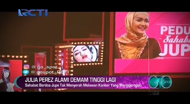 Besuk di Rumah Sakit, Ayu Ting Ting dan Zaskia Gotik Baca Al-Quran saat Temanin Jupe