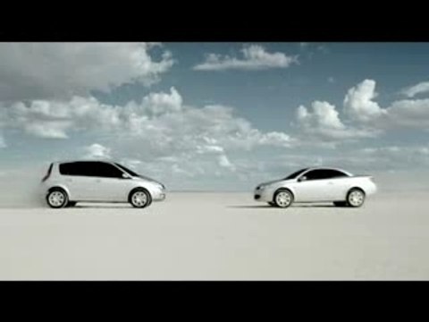 PUB Renault - Crash test Ballet