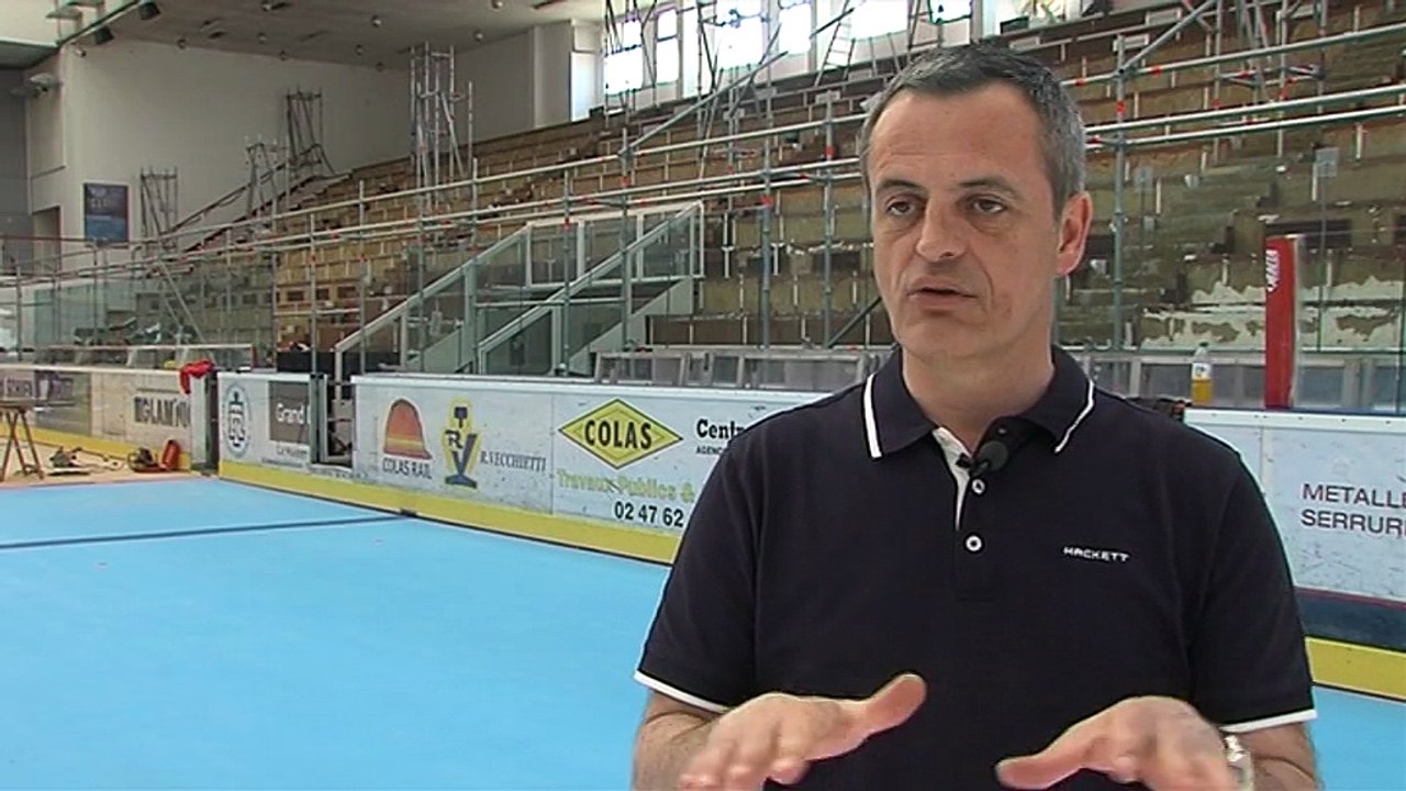 SPORT/ Le lifting de la patinoire de Tours