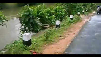 WhatsApp Funny Videos 2017  Funny Viral Videos  Comedy Viral Videos  Part 1