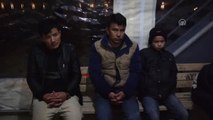 Lastik Botla Midilli Adası'na Giderken Yakalandılar - Çanakkale