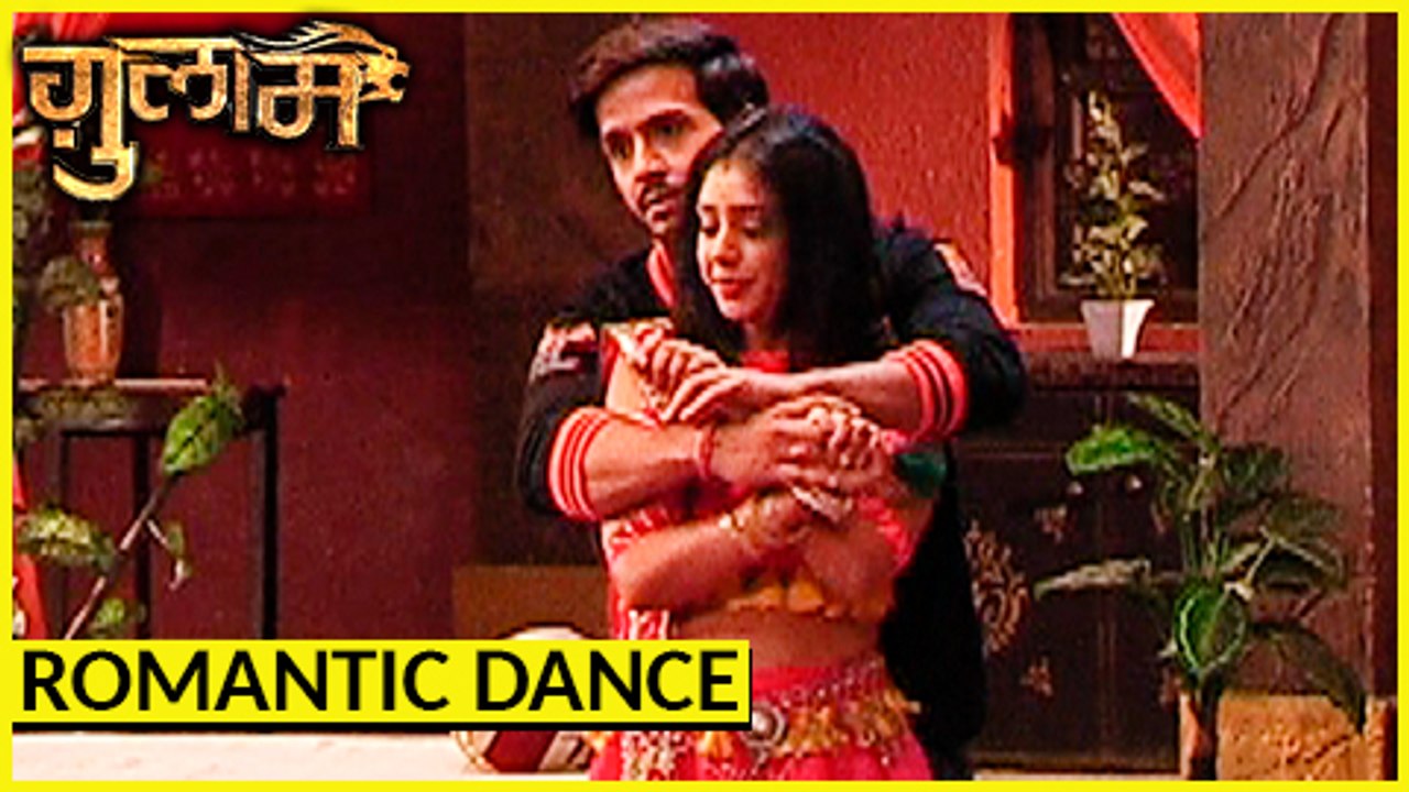 Rangeela And Shivani ROMANTIC Dance  Ghulaam  TellyMasala