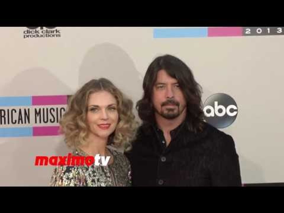Dave Grohl & Jordyn Blum 2013 American Music Awards Red Carpet - AMAs 2013