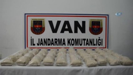 Başkale'de 76 Kilo Eroin Ele Geçirildi