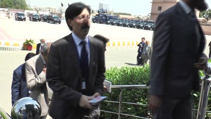 37 GOVERNMENT OFFICERS VISIT SSU H.Q – 26.04.2017.