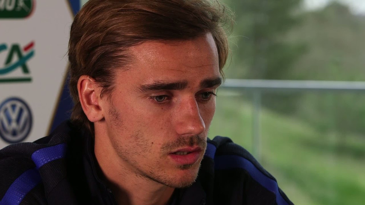 Football - Bleus : Griezmann «Tout le monde aimerait revoir Benzema en Bleus»
