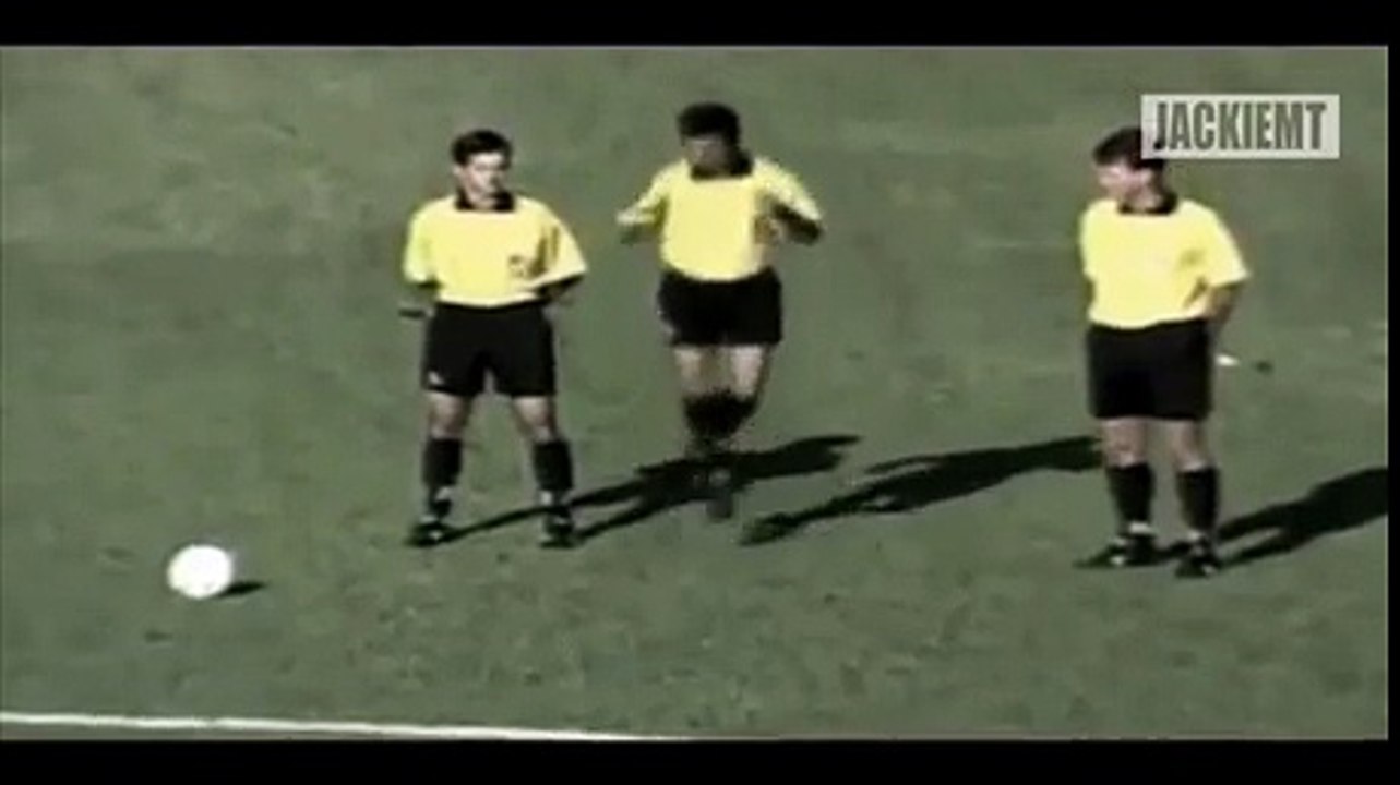 Cheerful-little-referee-spotted