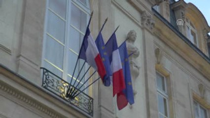 Fransa Cumhurbaşkanı Hollande, Japonya Başbakanı Abe Bir Araya Geldi