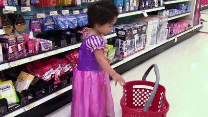 Princess Rapunzel sick, Rapunzel Baby drives to store for Orange Juice