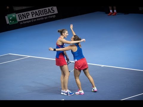 Highlights: Garcia/Mladenovic (FRA) v Pliskova/Strycova (CZE)